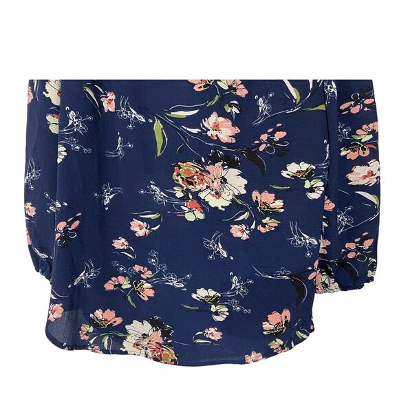 Fun2Fun Top Floral Split Neck Popover Blouse Navy Size Small NEW - Picture 8 of 11